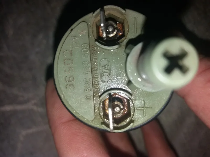 Pumpa benzina Opel corsa b (bosch)