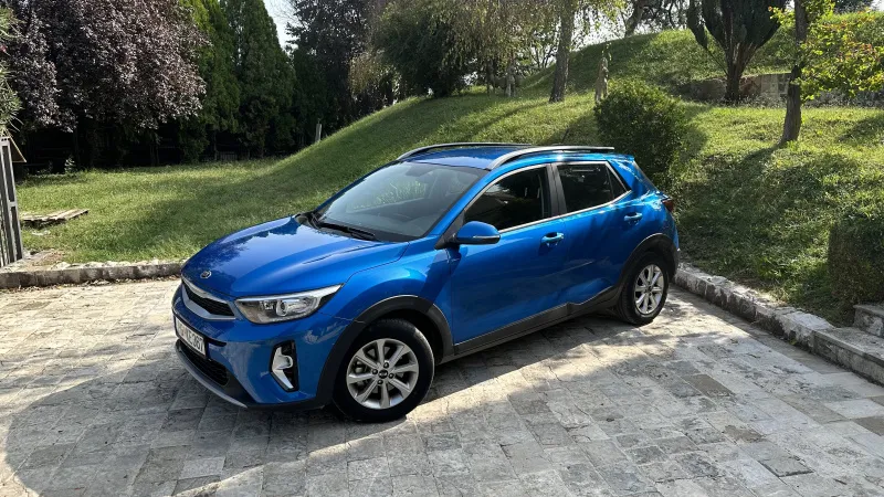 Prodajem Kiu Stonic 1.2 GAS LX URBAN. Registrovan i kasko osiguran do marta 2024