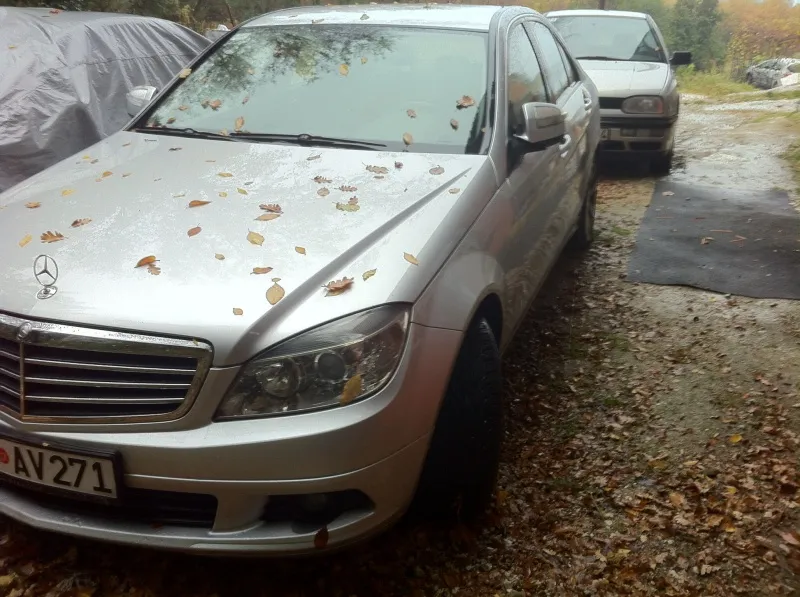 Mercedes-Benz C220