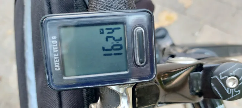 CatEye Velo 9, brzinomjer za bicikl