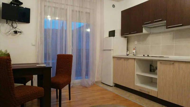 Prodaje se jednosoban stan u Budvi (naselje Rozino)