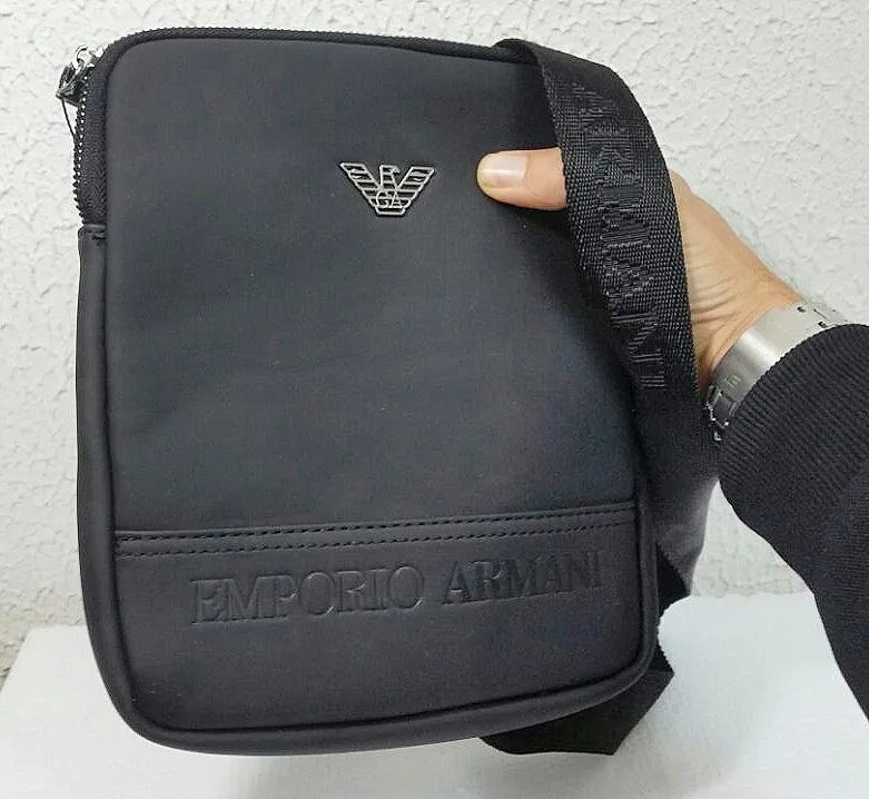 Armani muska torbica