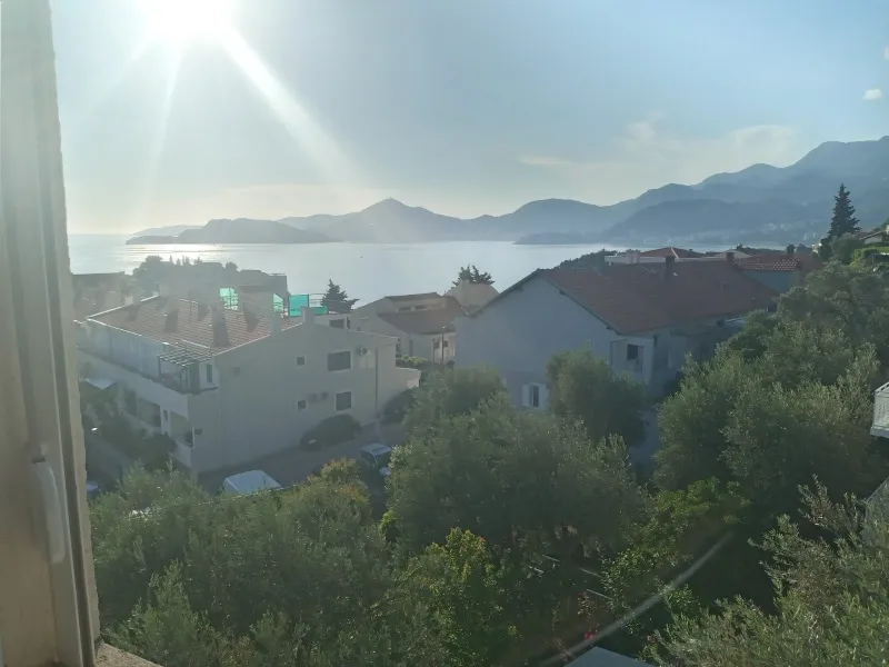 STAN  -  SVETI STEFAN
