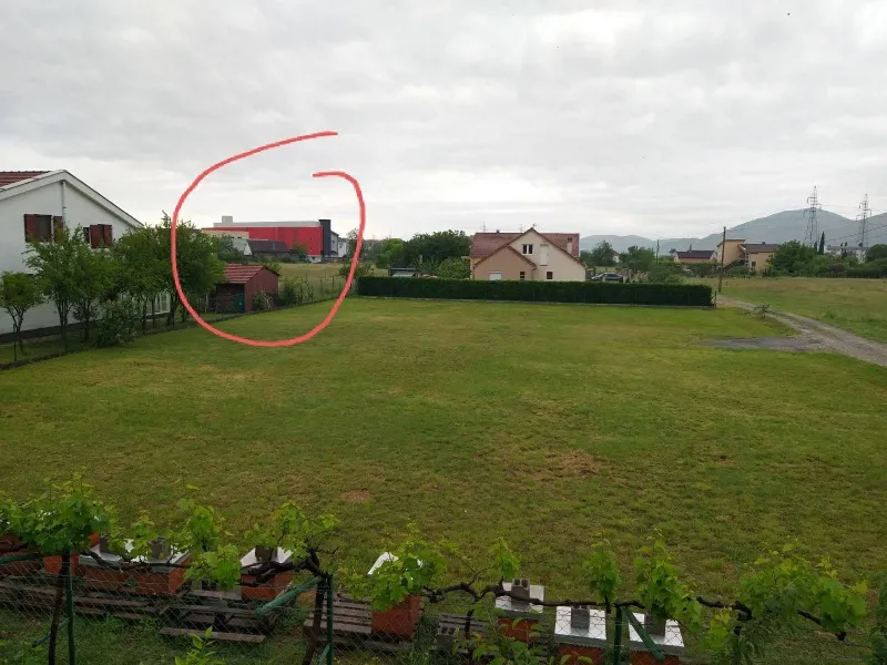 Prodajem urbanizovan plac u Donjoj Gorici-Podgorica