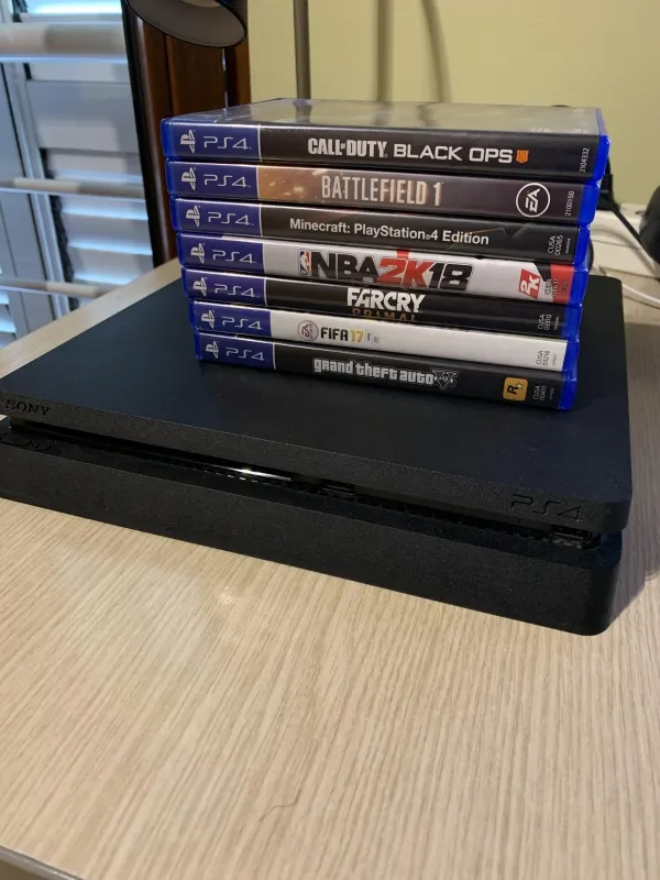 Sony Playstation 4 i igrice