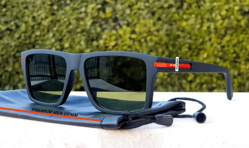 PRADA karbon