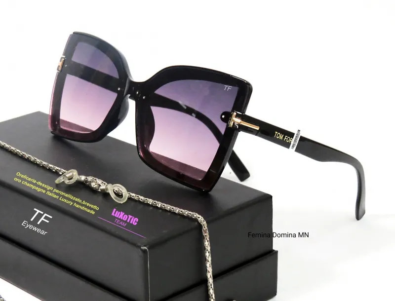 Tom Ford naocare