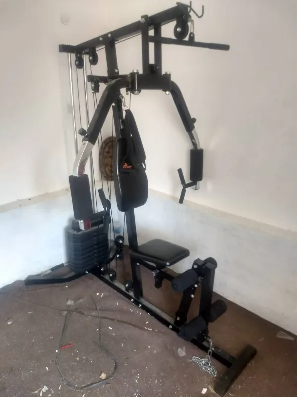 Gladijator Home gym 2010 Capriolo 90kg + Bench