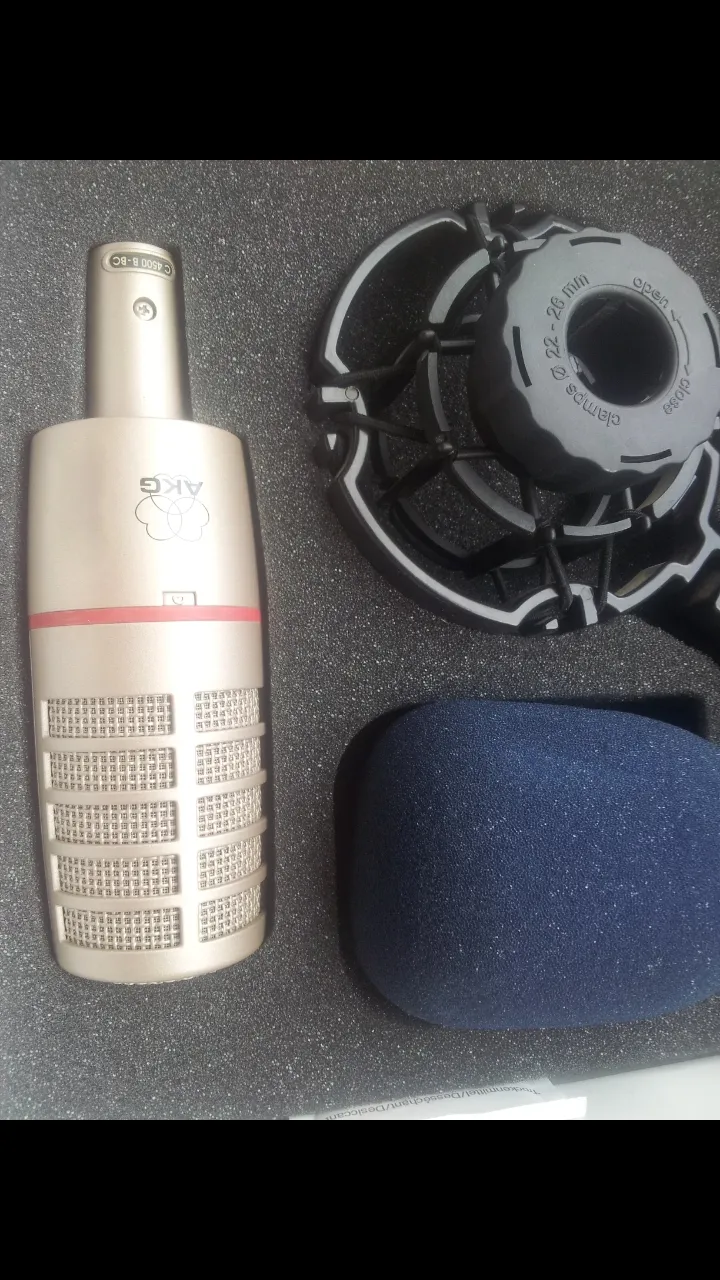 AKG 4500 B-BC