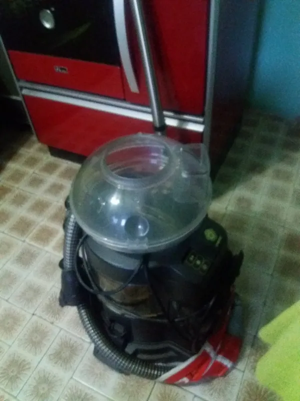 Prodajem NOVI Usisivač Rainbow