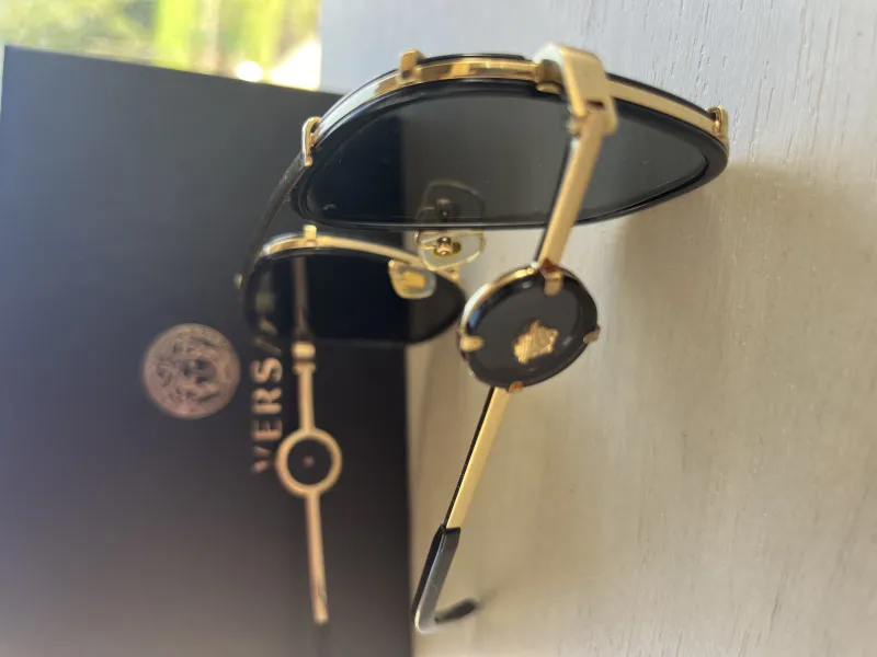 Naocare versace nove