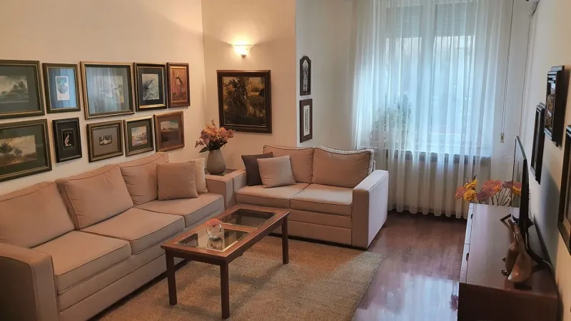 Prodaja salonskog stana na Vračaru,Beograd