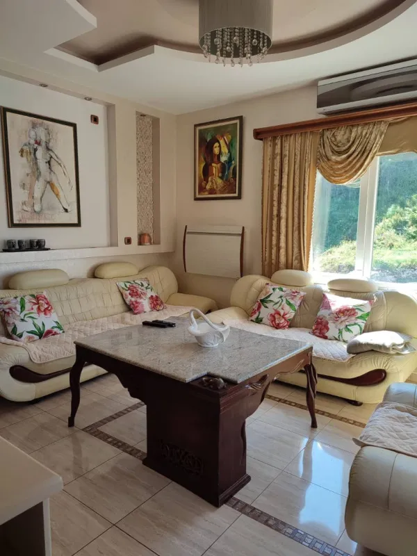 Na prodaju kuca u Becicima, Budva