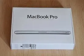 Apple MacBook Pro core i7 2.80 GHZ 15'' 16GB RAM 256GB SSD