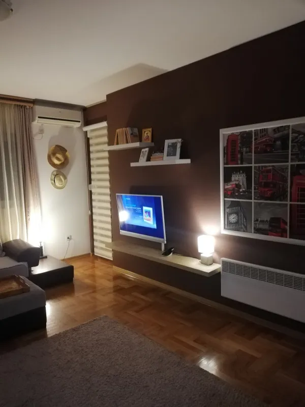 Jednosoban stan sa garažnim mjestom, 300e