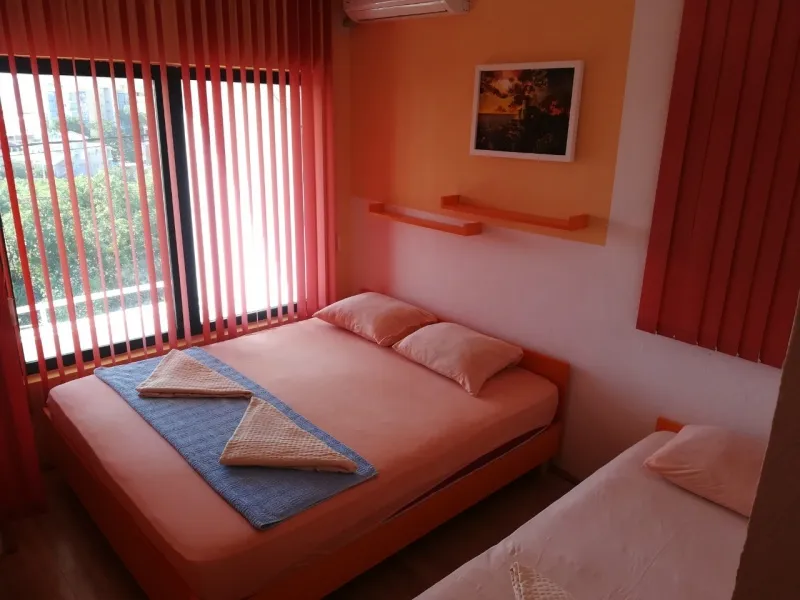 Apartmani u Dobrim Vodama, 200m od plaze