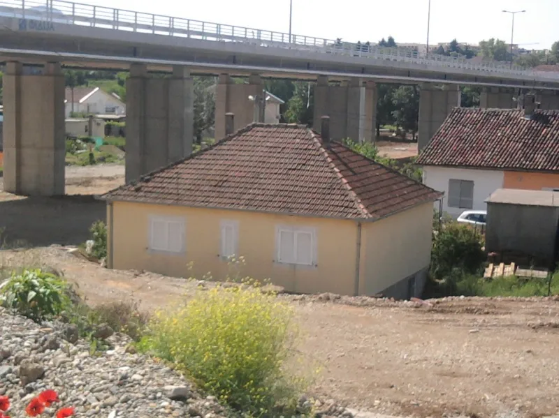 prodajaem kuću u Podgorici - Ibričevina