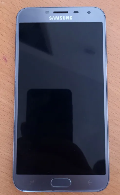 Prodajem Samsung J4 