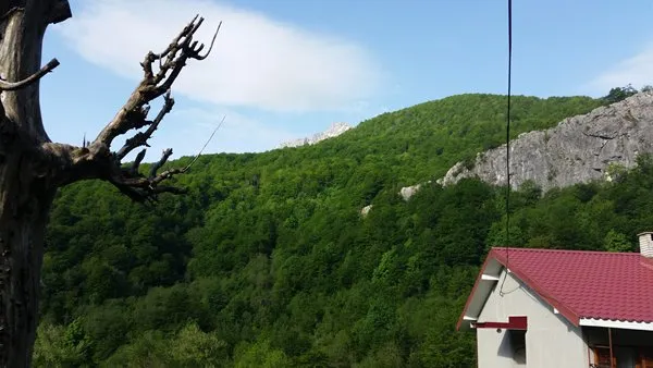 Kuca i zemljiste