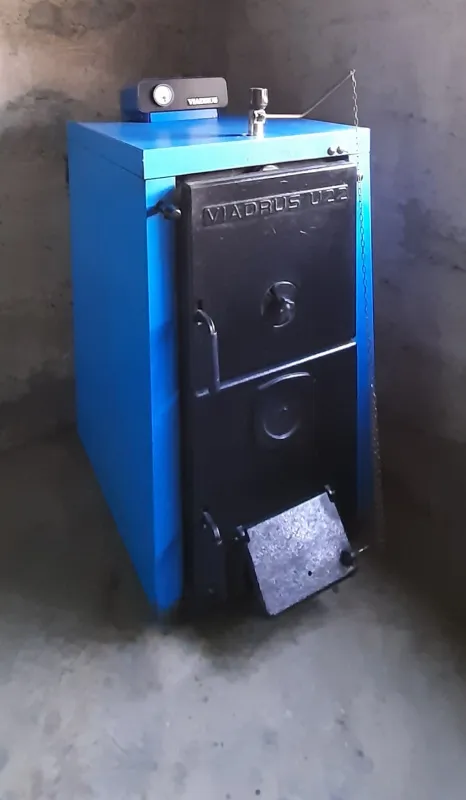 Prodajem ocuvan kotao VIADRUS 25kw