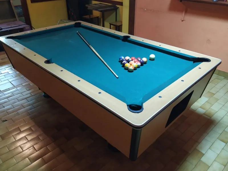 Sto za bilijar