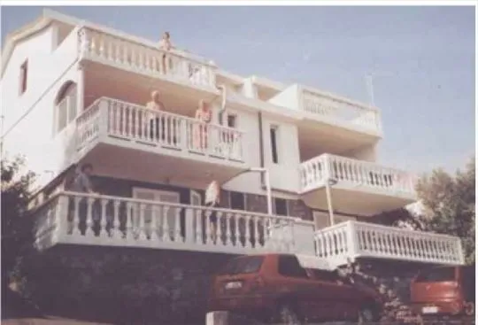 Kuca na moru sa divnim pogledom-Krasici