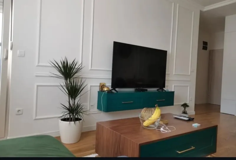 Na prodaju jednosoban stan u Baru