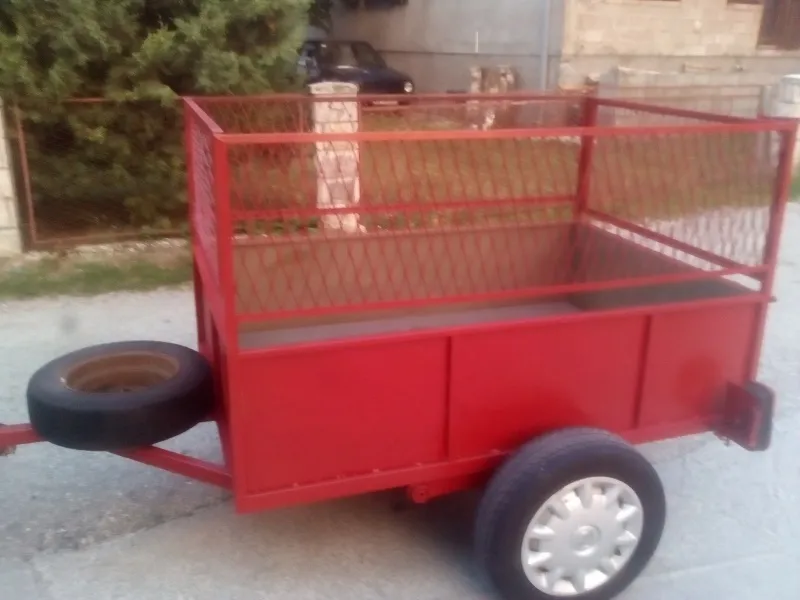 prodajem prikolicu za auto