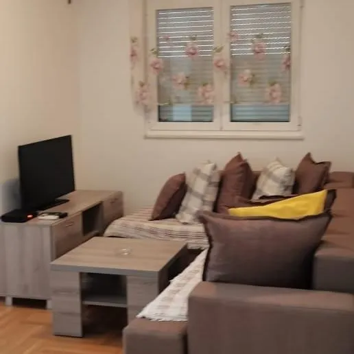 Prodaje se jednosoban stan u Budvi
