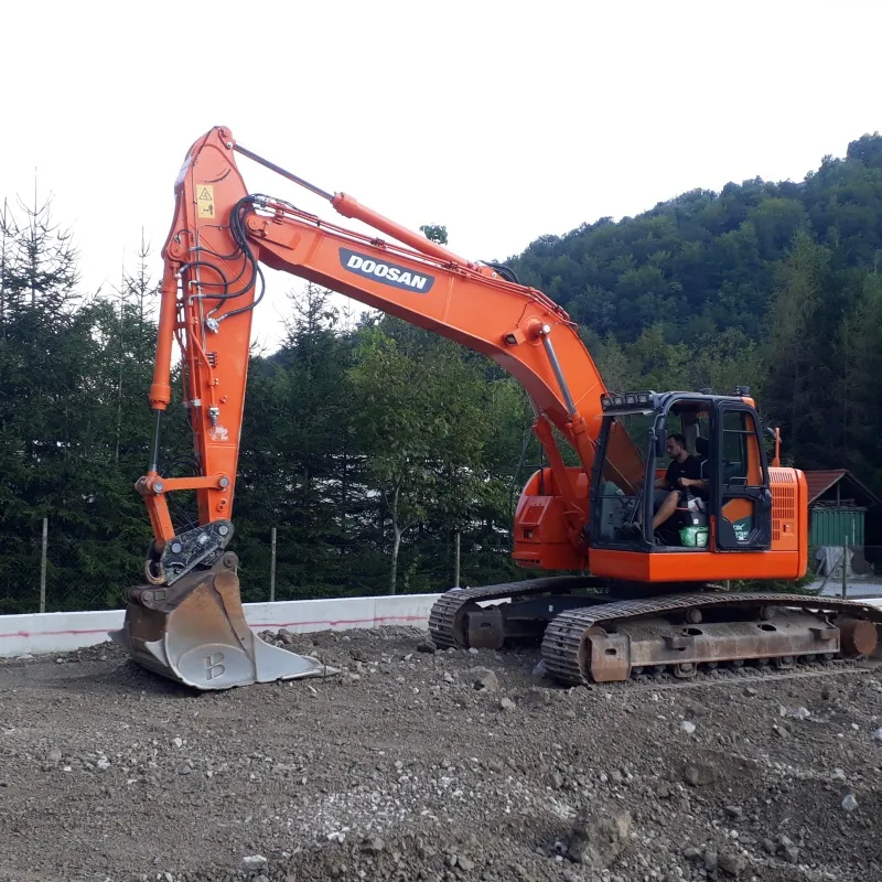 Bager Doosan DX235LCR sa 2 kašike