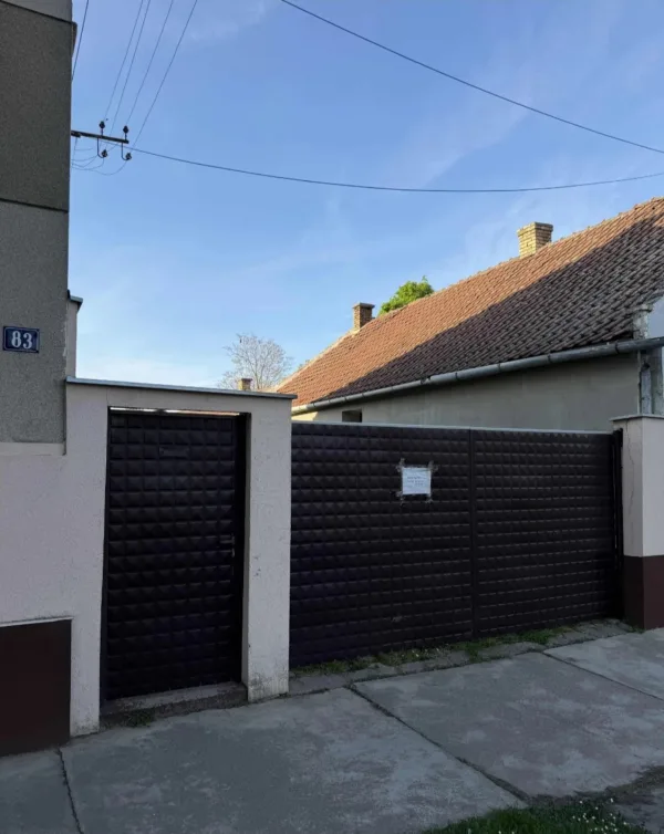 Prodaje se kuća u Bačkom Gradištu