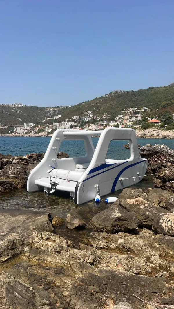 Naduvavajući katamaran Maxi Expedition Rider 6 × 3 m