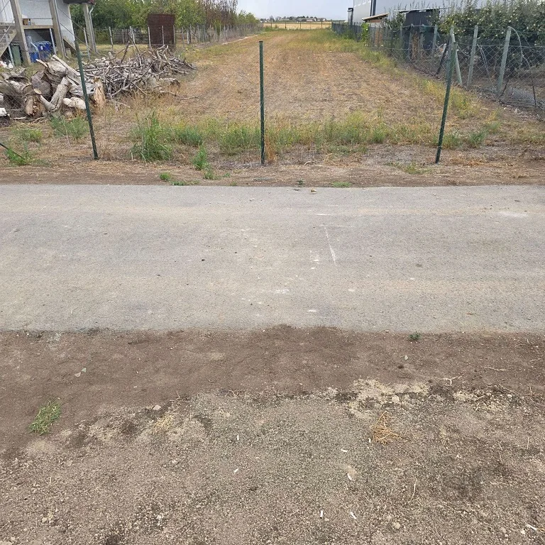 Plac na prodaju u Bačkom Jarku