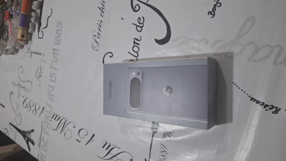 Prodajem GOOGLE PIXEL 10 PRO XL