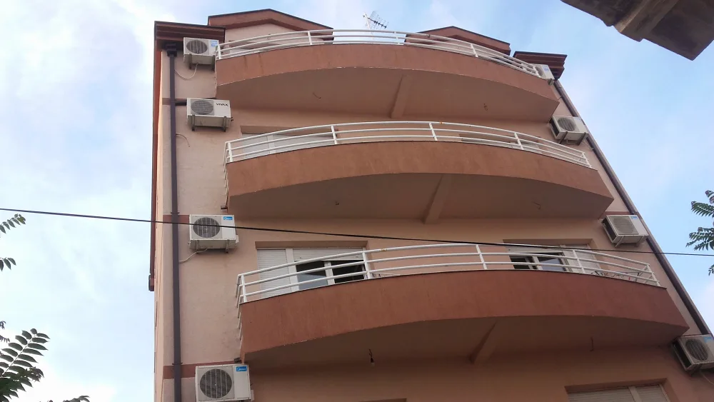 Soba kod Ekonomskog fakulteta - Podgorica