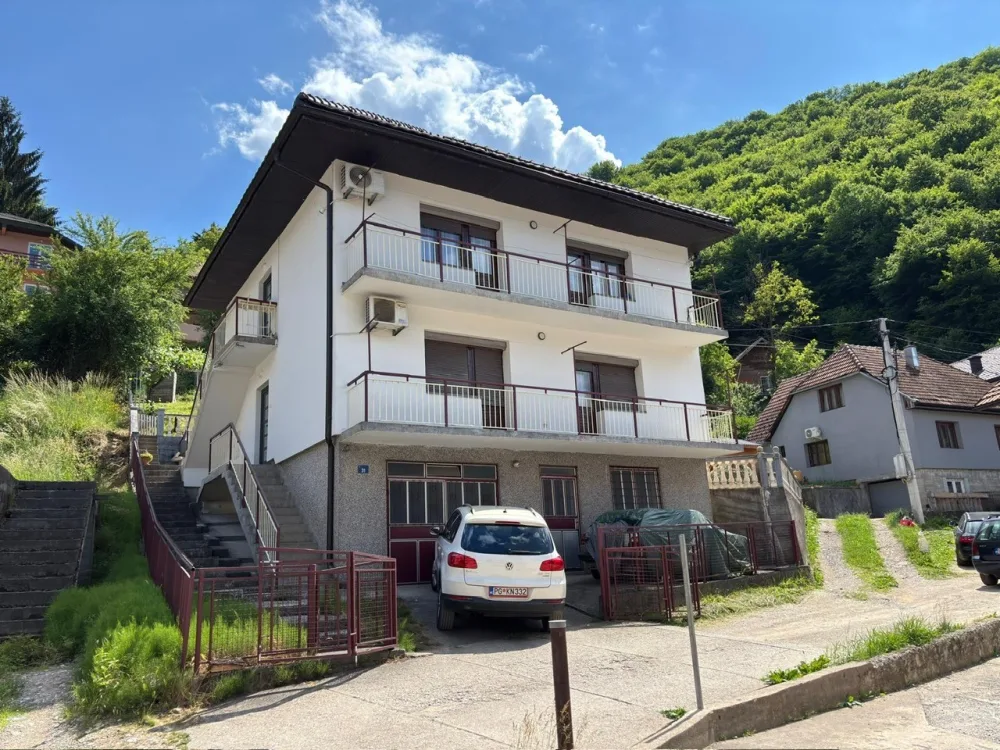 Prodaja, kuća, 277m², Lješnica, Bijelo Polje
