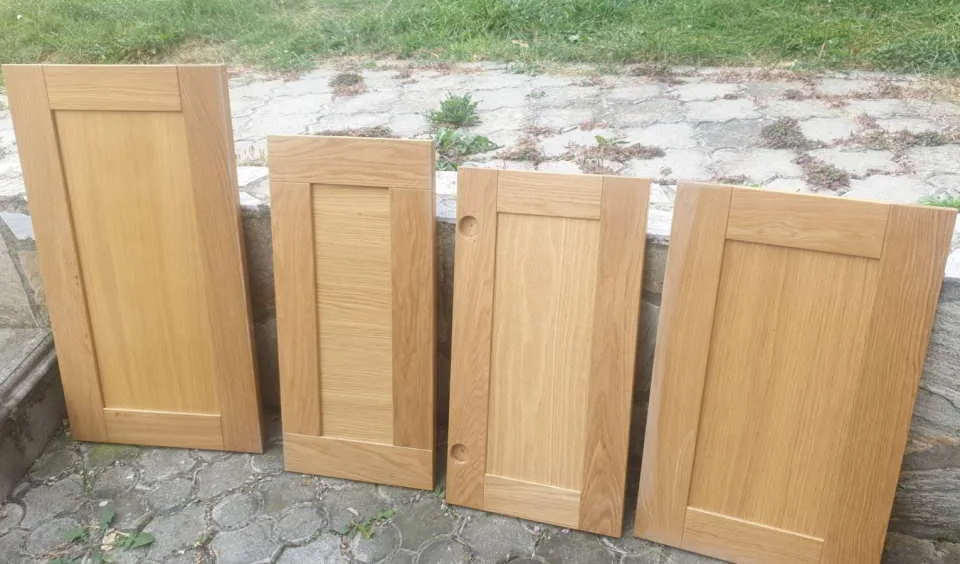 Prodajem 2000 m2 hrastovih vratanca za kuhinje, ormare itd